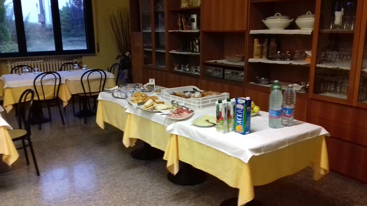 Albergo Del Po Viadana Luaran gambar